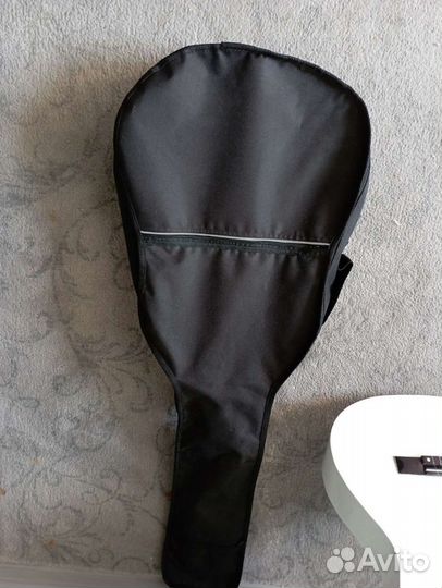 Классическая гитара Martin Romas