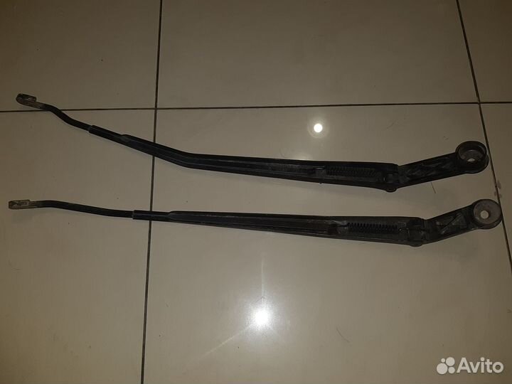 Поводки дворников Тойота Марк 2 110 кузов