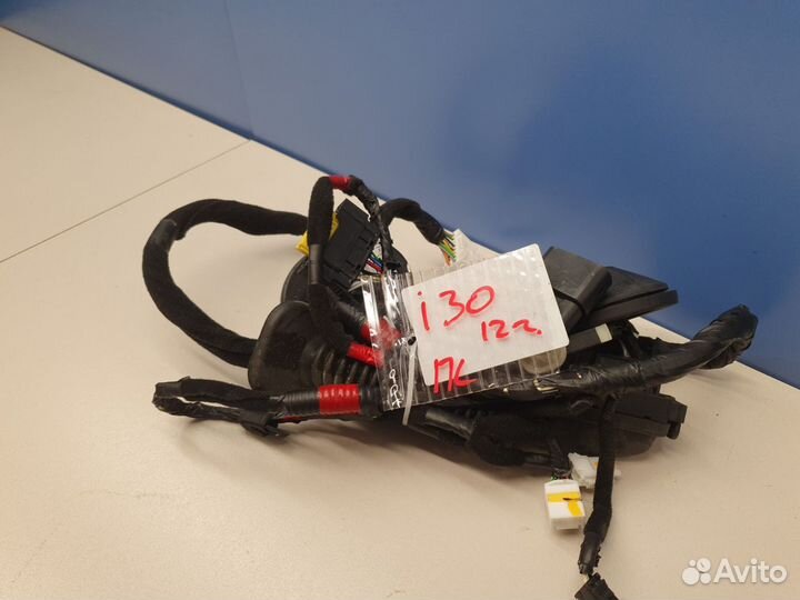 Жгут проводов передней левой двери Hyundai i30 201