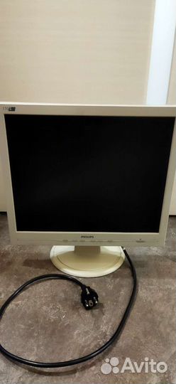 Монитор Philips с колонками microlab