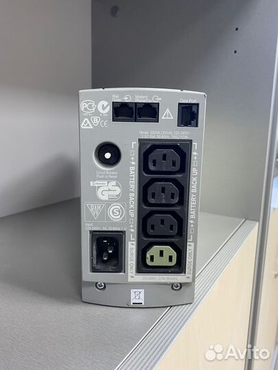 Ибп 500 ва APC Back-UPS 500, 230V BK500EI Белый