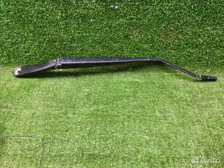 Поводок стеклоочистителя Chevrolet Cobalt T250