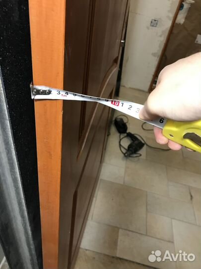 Дверь входная деревянная бу