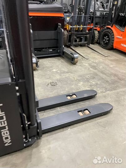 Штабелер (ричтрак) Noblelift PSE12N, 2023