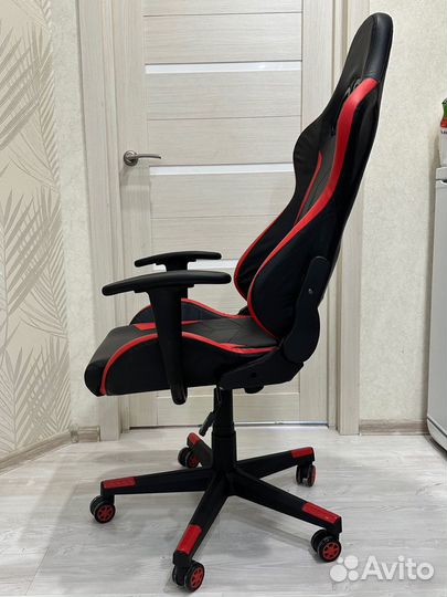 Компьютерное кресло