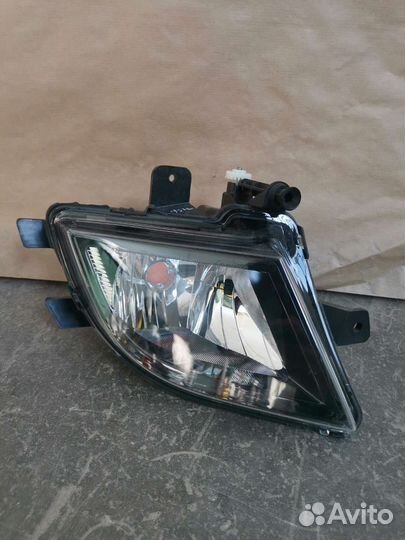 Фара противотуманная Jetta