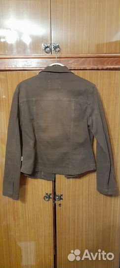 Джинсовая куртка