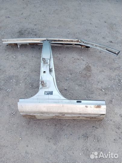 Правая стойка Шкода Фабия 2