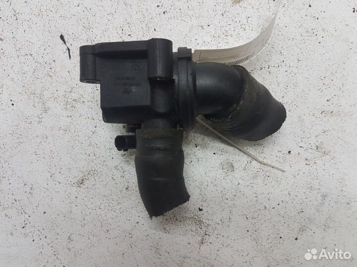 Корпус термостата Mercedes A