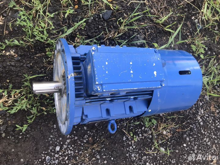 Электродвигатель