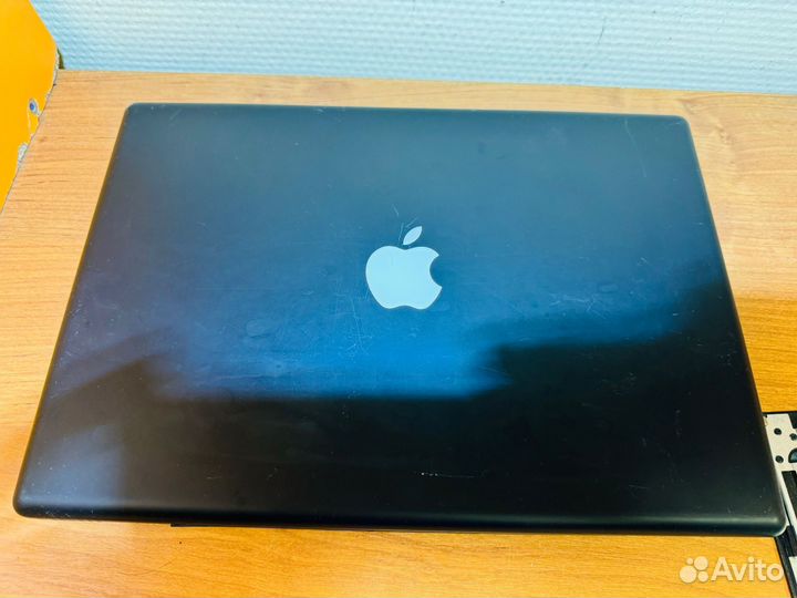 Apple macbook A1181