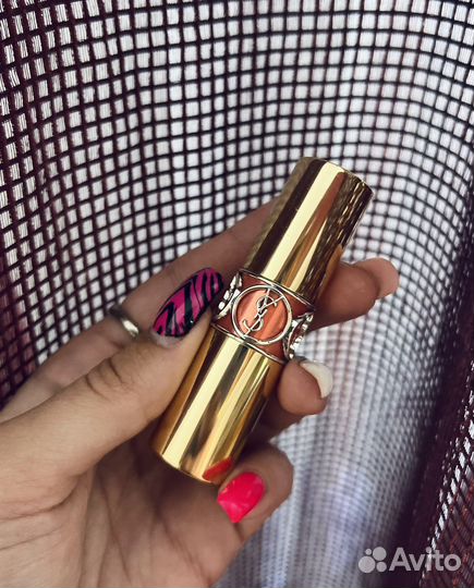 Yves saint laurent rouge volupte shine