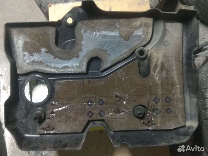 Декоративная накладка двигателя ваз