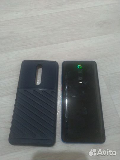 Xiaomi Mi 9T, 6/64 ГБ