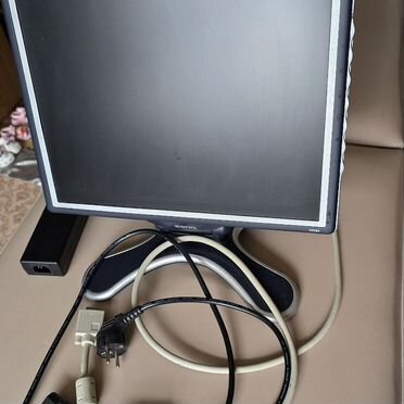 Монитор BenQ fp783 17 дюймов в отличном состоянии