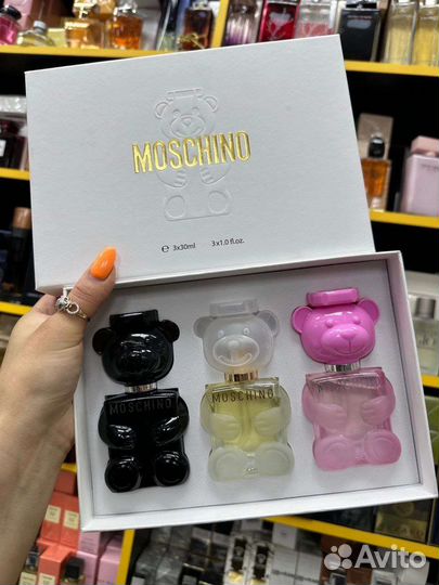 Подарочный набор духов moschino