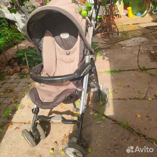 Прогулочная коляска трость peg perego pliko p3