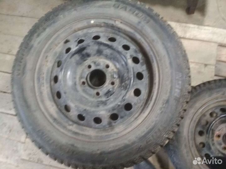 Продам колеса Barum Norpolaris 205/60 R16