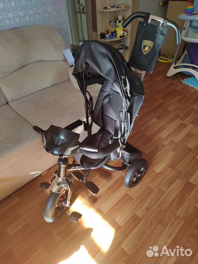 Трехколесный велосипед