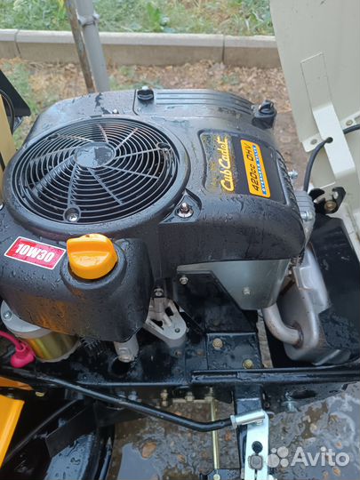 Садовый трактор, райдер, газонокосилка