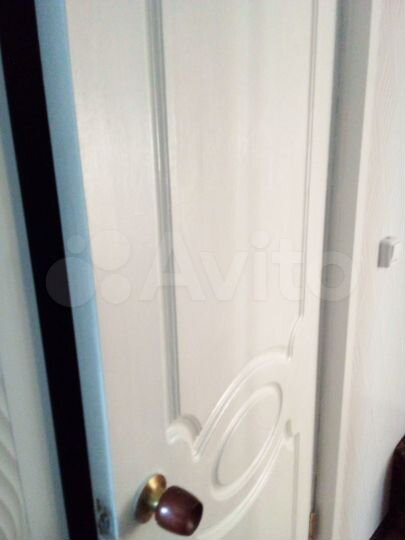 Доля в 2-к. квартире, 46 м², 1/1 эт.