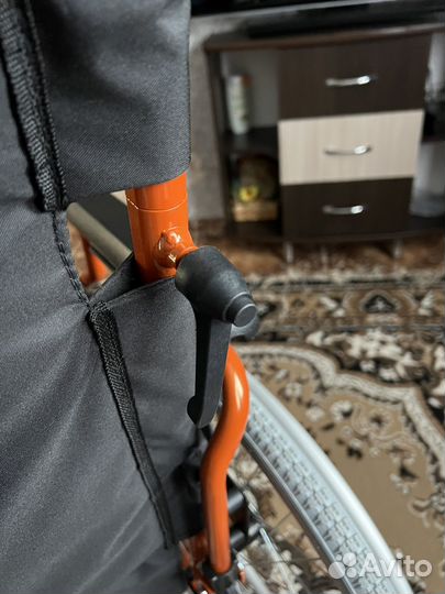 Инвалидная коляска