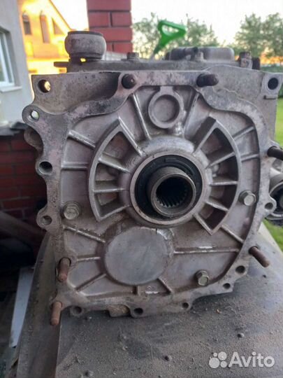 Раздатка на mitsubishi pajero 4 дизель 3,2