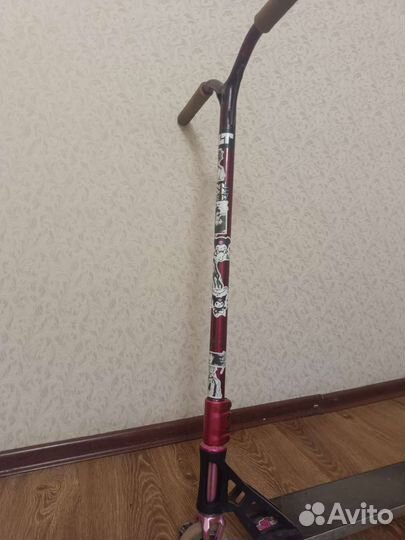 Трюковой самокат кастом стрит