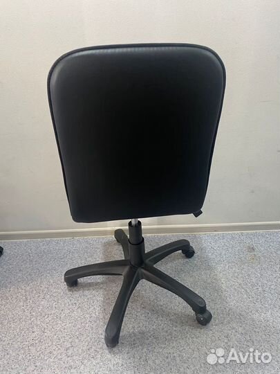 Компьютерный стул