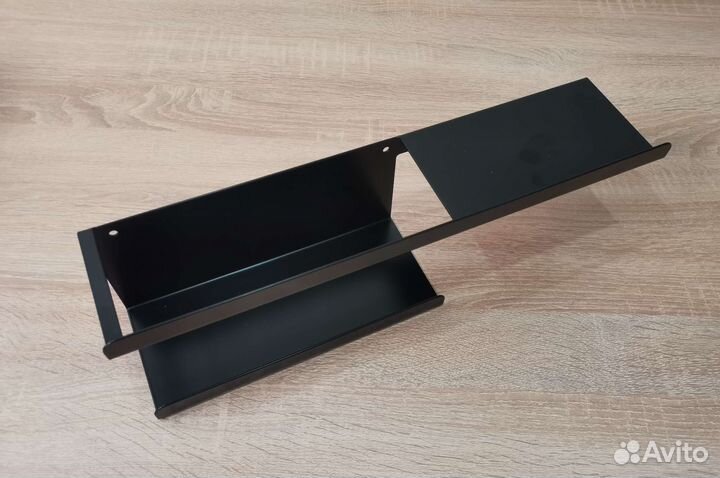 Полки для ванной комнаты