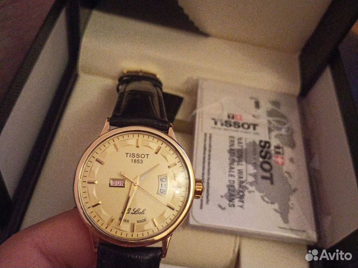 Золотые часы Tissot