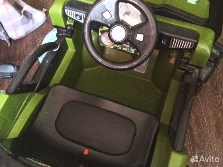 Детская машина электромобиль большая