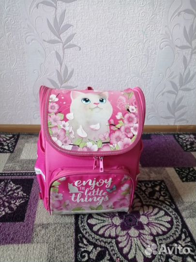 Рюкзак школьный для девочки