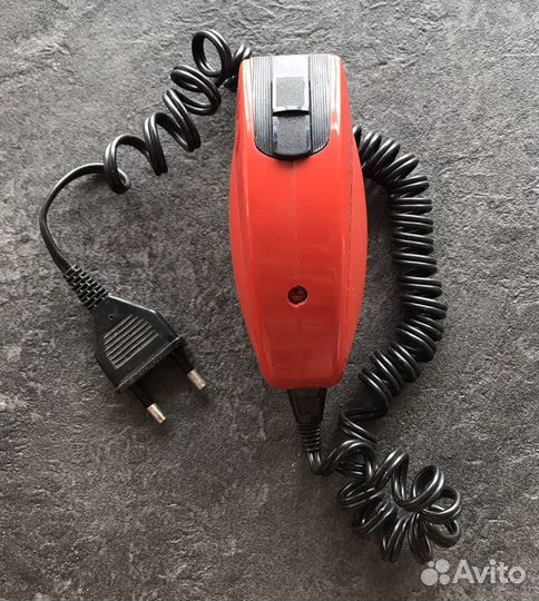 Бритва электрическая «Харьков 33», СССР