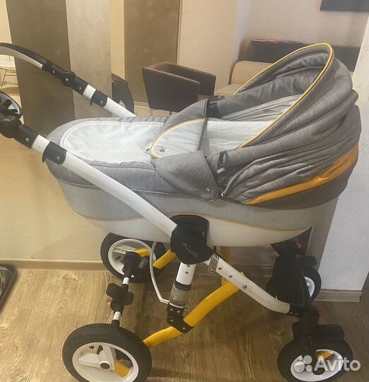 Коляска Adamex Barletta 3 в 1