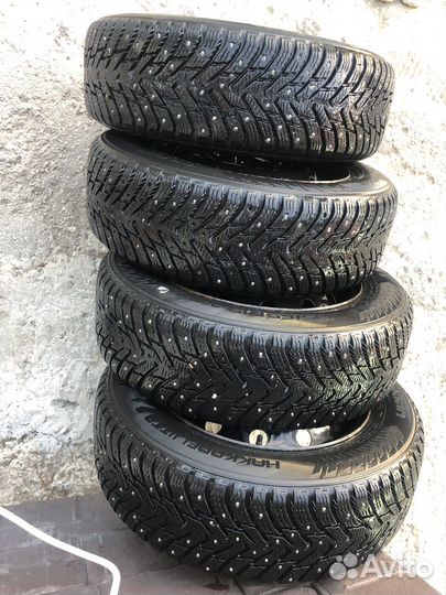 Nokian Tyres Hakkapeliitta 8 185/65 R15 92T