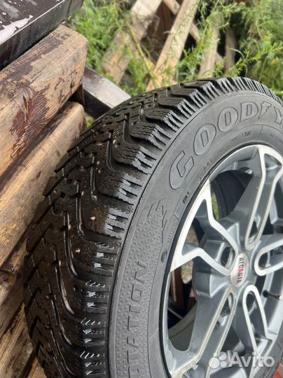 Колеса на ниву r15