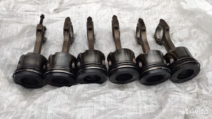 Поршень с шатуном BMW M57 D3