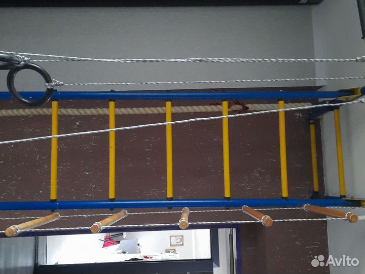 Шведская стенка с турником