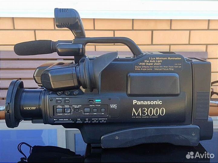 Видеокамера panasonic M3000