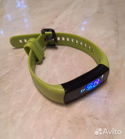Фитнес браслет honor band 5