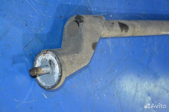 Кронштейн крыла ведущего моста, задний левый renau