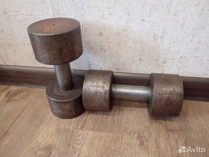 Гантели 2шт по 7.8кг