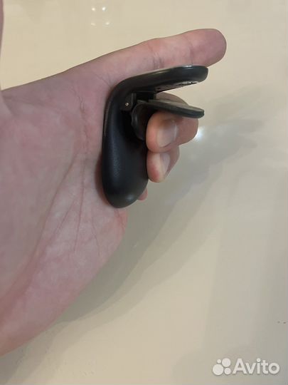 Держатель для телефона в машину