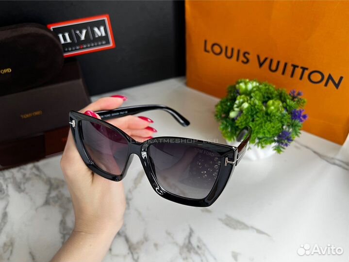 Очки Tom Ford женские солнцезащитные