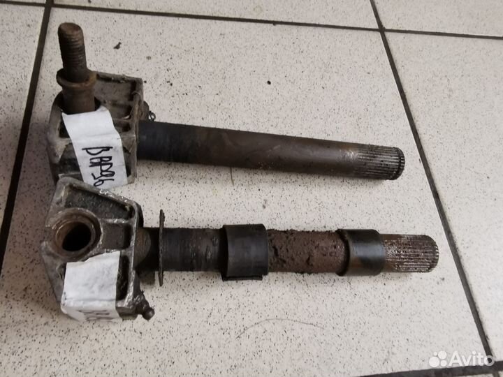 Стойка лыжи BRP ski-doo Grand Touring 700