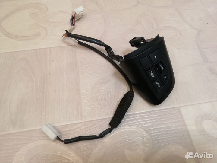 Кнопки руля Mazda 3 BL