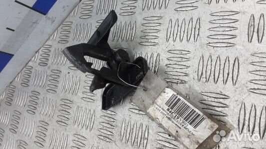 Замок капота mercedes benz M-class W164 (84C19VR01