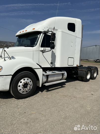 Freightliner Columbia, 2005