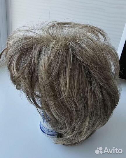 Парик женский